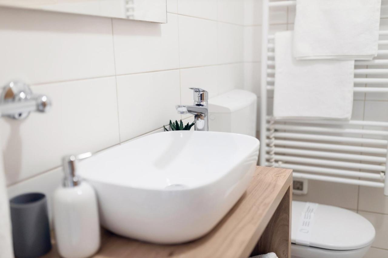 Montesa With Free Parking And Balcony Apartament