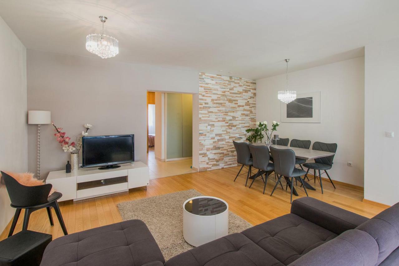 Montesa With Free Parking And Balcony *