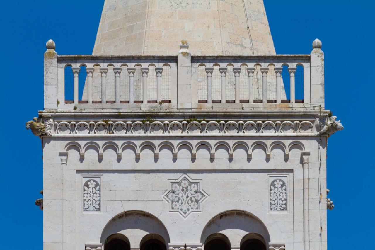 Montesa With Free Parking And Balcony Zadar